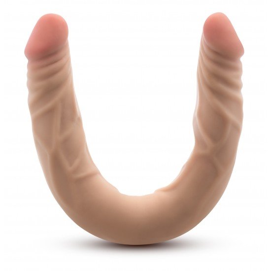 O  Dong Duplo Posável de 14 polegadas do Dr. Skin Plus oferece uma dose dupla de prazer, oferecendo exatamente o que o médico receitou. Projetado para o máximo conforto, este dildo de ponta dupla apresenta um e