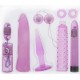 "Mystic Treasures"-Kit de 8 acessórios ao serviço do casal. Funciona com 4 pilhas AA (não incluidas). Este kit contem: 1 ovo vibrante, 2 aneis de erecção, 1 plug anal, 2 capas de vibrador em silicone, 1 bolas chinesas e