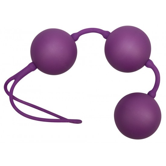 This purple love ball triple is a good trainer if you want to straighten up those pelvic muscles. Features rotative inside balls that start rocking as soon as you move. Very easily insertable and removable. Ball diameter