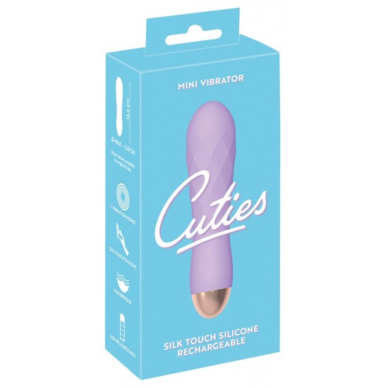 O pequeno vibrador para uma bolsa! Mini vibrador com textura excitante estimulante e textura aveludada de toque macio. O vibrador é da segunda geração Cuties. Com 7 modos de vibração diferentes. Pode ser recarregado com