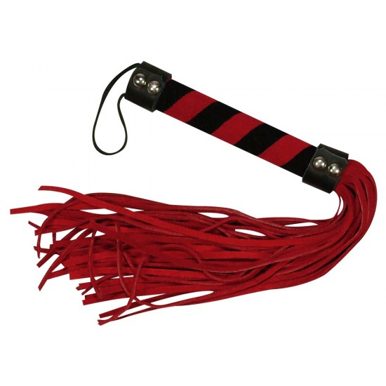 Pequeno chicote vermelho / preto . Manipular envolto em olhar bicolor, chicote com fios de camurça macios. Comprimento 38 cm. Material: couro (camurça).